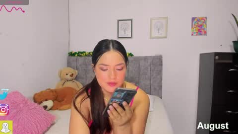 isabella online show from 08.05.26