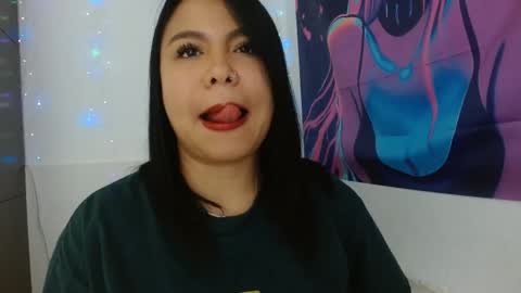 Snapshot of isabella_velvet27 chatting on 05.19.26 Isabella velvet online show from 05.19.26