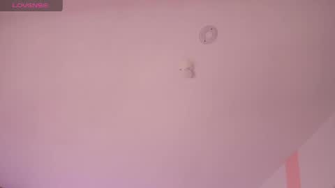 Isabella White online show from 06.08.26