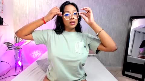 isabella zc online show from 02.10.25