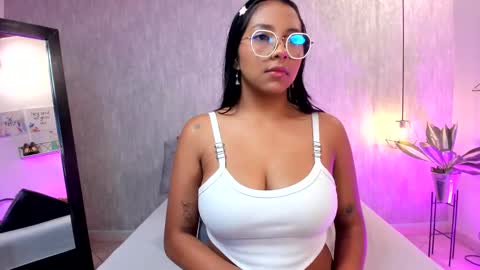 isabella zc online show from 02.22.25