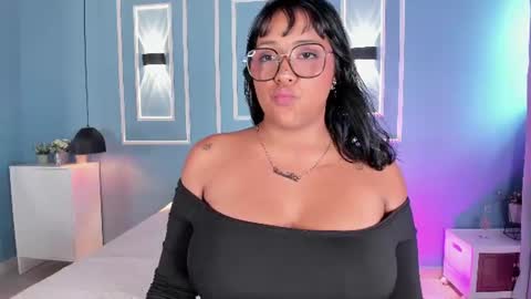 isabella zc online show from 07.28.26