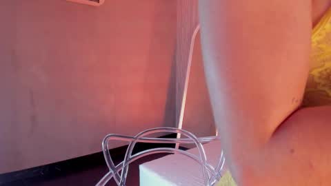 Snapshot of isabellaa_palacios chatting on 01.05.26 isabellaa_palacios online show from 01.05.26