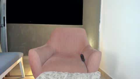 ISABEL online show from 10.15.25