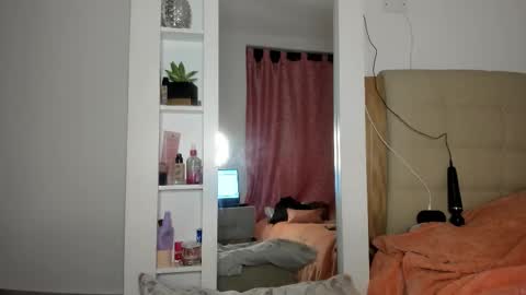 ISABEL online show from 01.09.26