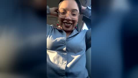 isabellaelizabeth online show from 12.16.25