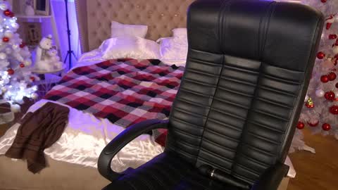 Marina online show from 12.13.24