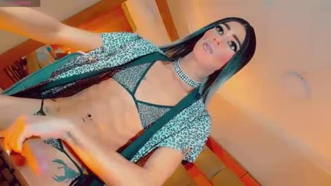 isabellagirs online show from 09.30.25