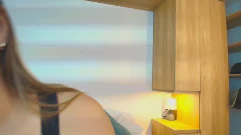 Isabella  online show from 12.01.25