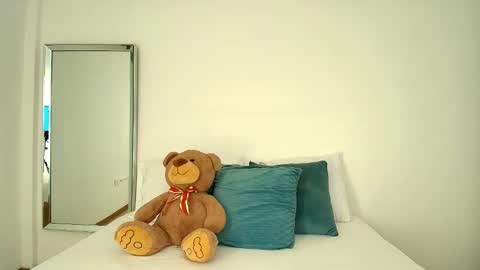 Isabella  online show from 02.21.26