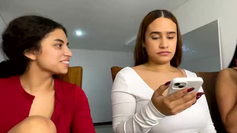 Isabella.. back again  online show from 01.16.25