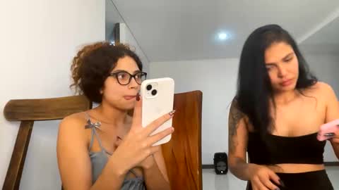 Isabella.. back again  online show from 01.22.25