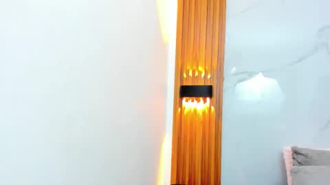 isabellamonet online show from 12.16.25