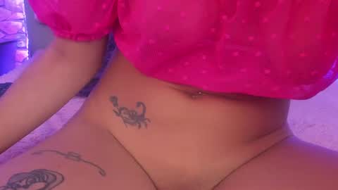 Snapshot of isabellamoons chatting on 03.06.25 Isabella anal squirt latina colombian paisa online show from 03.06.25