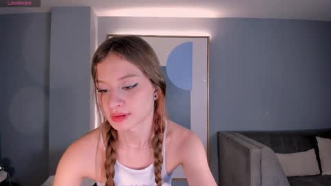 Isabella Moretti online show from 03.01.26