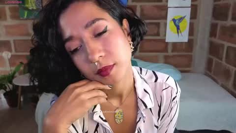 Isabela Paz online show from 06.01.26