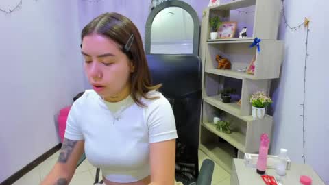 isebella online show from 04.13.26