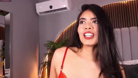 Snapshot of isabellax21 chatting on 02.28.26 Isa online show from 02.28.26