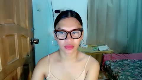 Snapshot of isabelle_amore chatting on 06.07.26 Ysa online show from 06.07.26