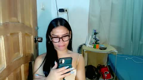 Snapshot of isabelle_amore chatting on 07.02.26 Ysa online show from 07.02.26