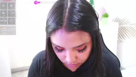 Snapshot of isabelle_lane chatting on 12.19.25 online show from 12.19.25