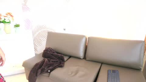 Snapshot of isabelle_lane chatting on 03.31.26 online show from 03.31.26