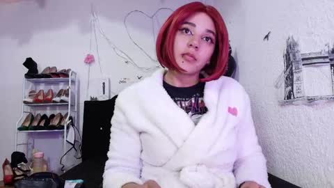 Snapshot of isabelle_sara chatting on 05.16.26 isabelle_sara online show from 05.16.26