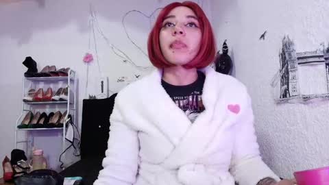 Snapshot of isabelle_sara chatting on 05.16.26 isabelle_sara online show from 05.16.26