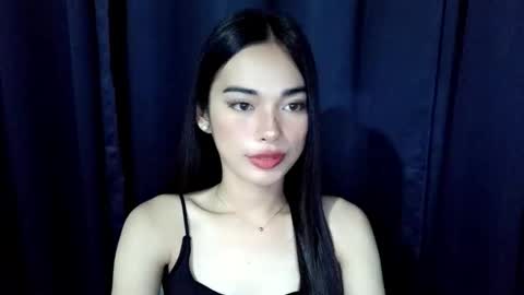 Snapshot of isabelle_willis chatting on 10.02.25 Isabelle online show from 10.02.25