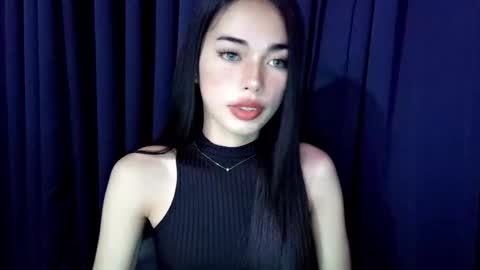 Isabelle online show from 12.20.25