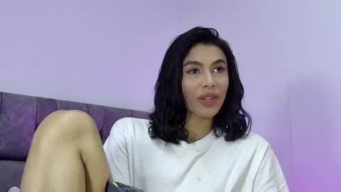 Isa online show from 12.06.24