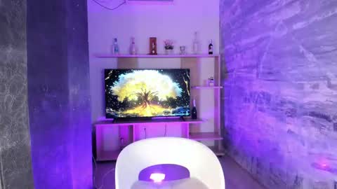 Isa online show from 02.20.25