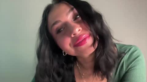 Snapshot of isabellekinsley chatting on 11.08.25 isabellekinsley online show from 11.08.25