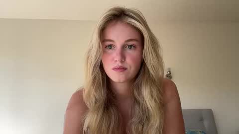 isabellesings online show from 03.29.26