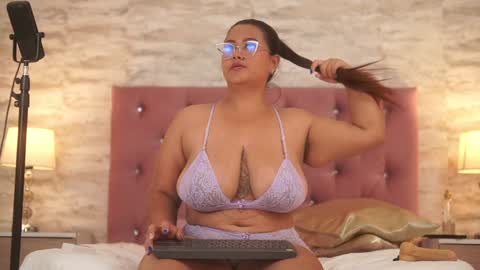 IsabellMendez online show from 01.07.25