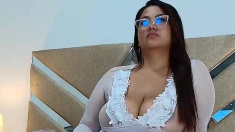 IsabellMendez online show from 03.05.25