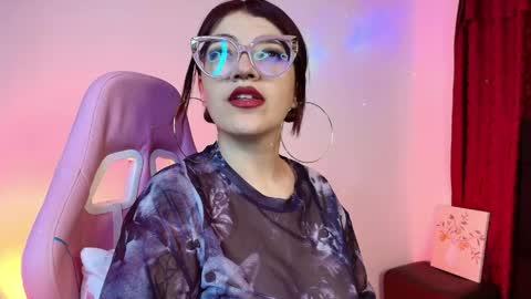 Isabella Ferrer online show from 05.30.26