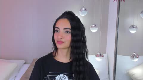 Snapshot of isamonroee chatting on 12.04.24 Isa Monroee online show from 12.04.24