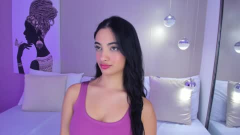 Snapshot of isamonroee chatting on 01.02.25 Isa Monroee online show from 01.02.25