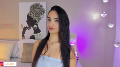 Snapshot of isamonroee chatting on 02.07.25 Isa Monroee online show from 02.07.25