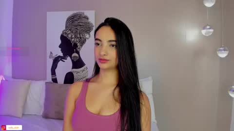 Snapshot of isamonroee chatting on 02.12.25 Isa Monroee online show from 02.12.25