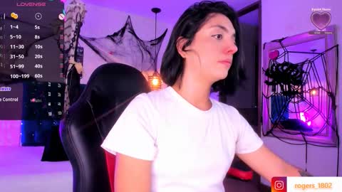 isabel  online show from 10.17.25