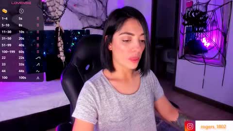 isabel  online show from 10.19.25