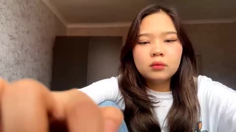 isascullark online show from 02.10.26