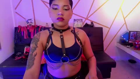 isabela online show from 10.02.25