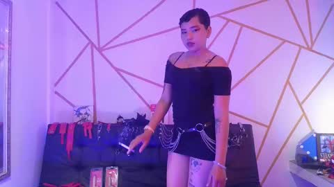 isabela online show from 10.17.25