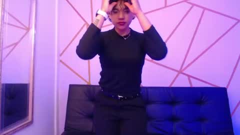 isabela online show from 06.17.26