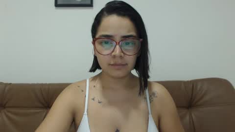 Emma online show from 09.23.25