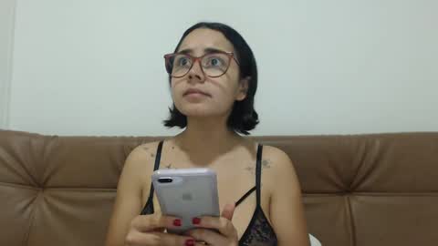 Emma online show from 09.29.25