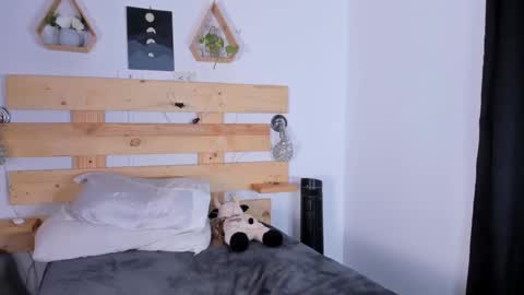 ishabellalopez online show from 12.11.24